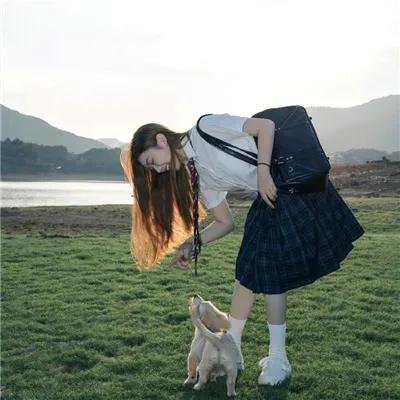 约翰·木兰尼和午餐小伙伴